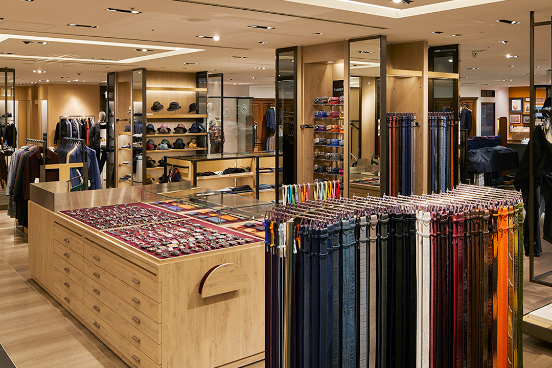 GINZA MITSUKOSHI GINZA CLOSET SHOP