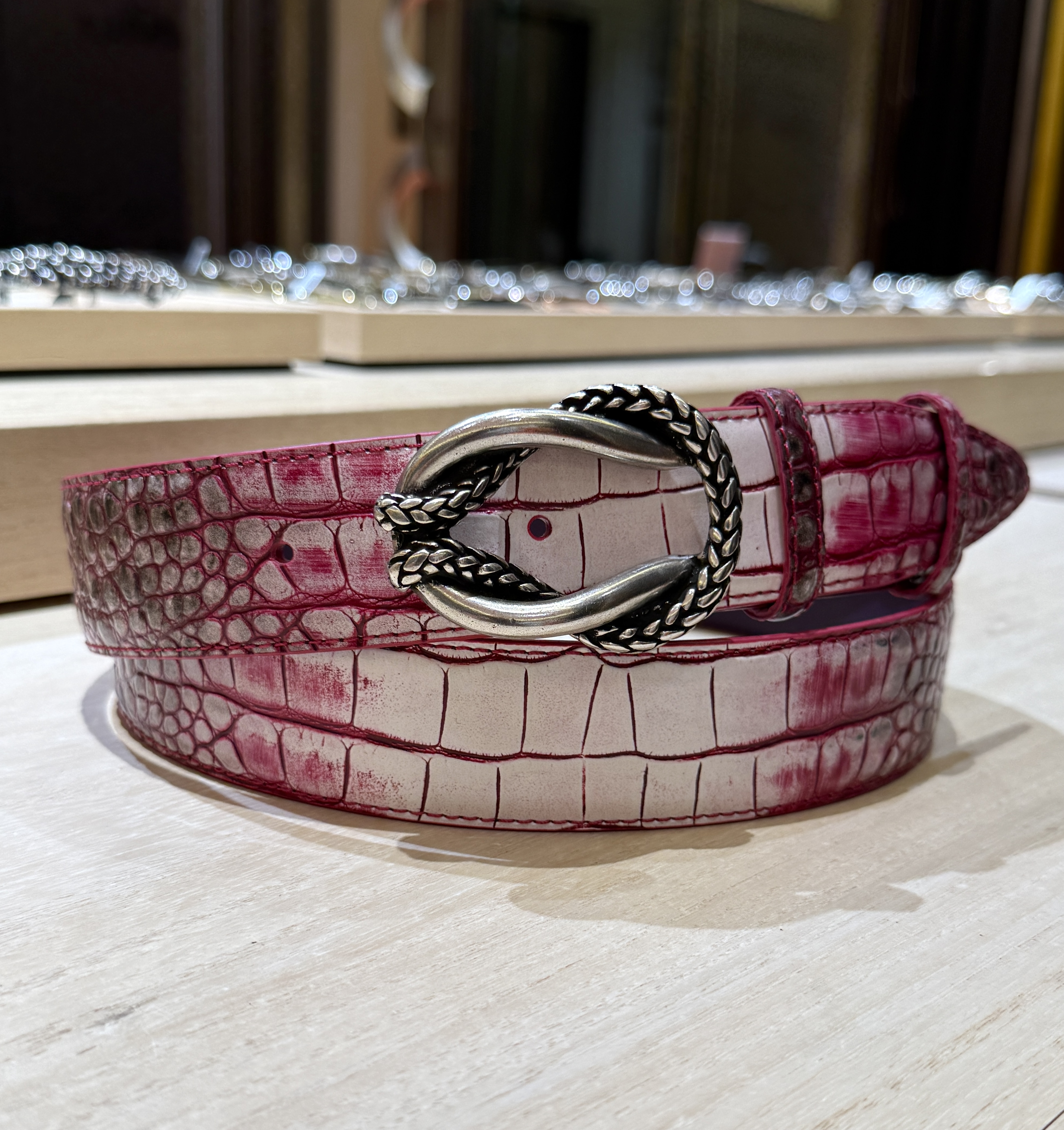 The ultimate classic denim belt: BACALL COCCO CYCLOS PINK