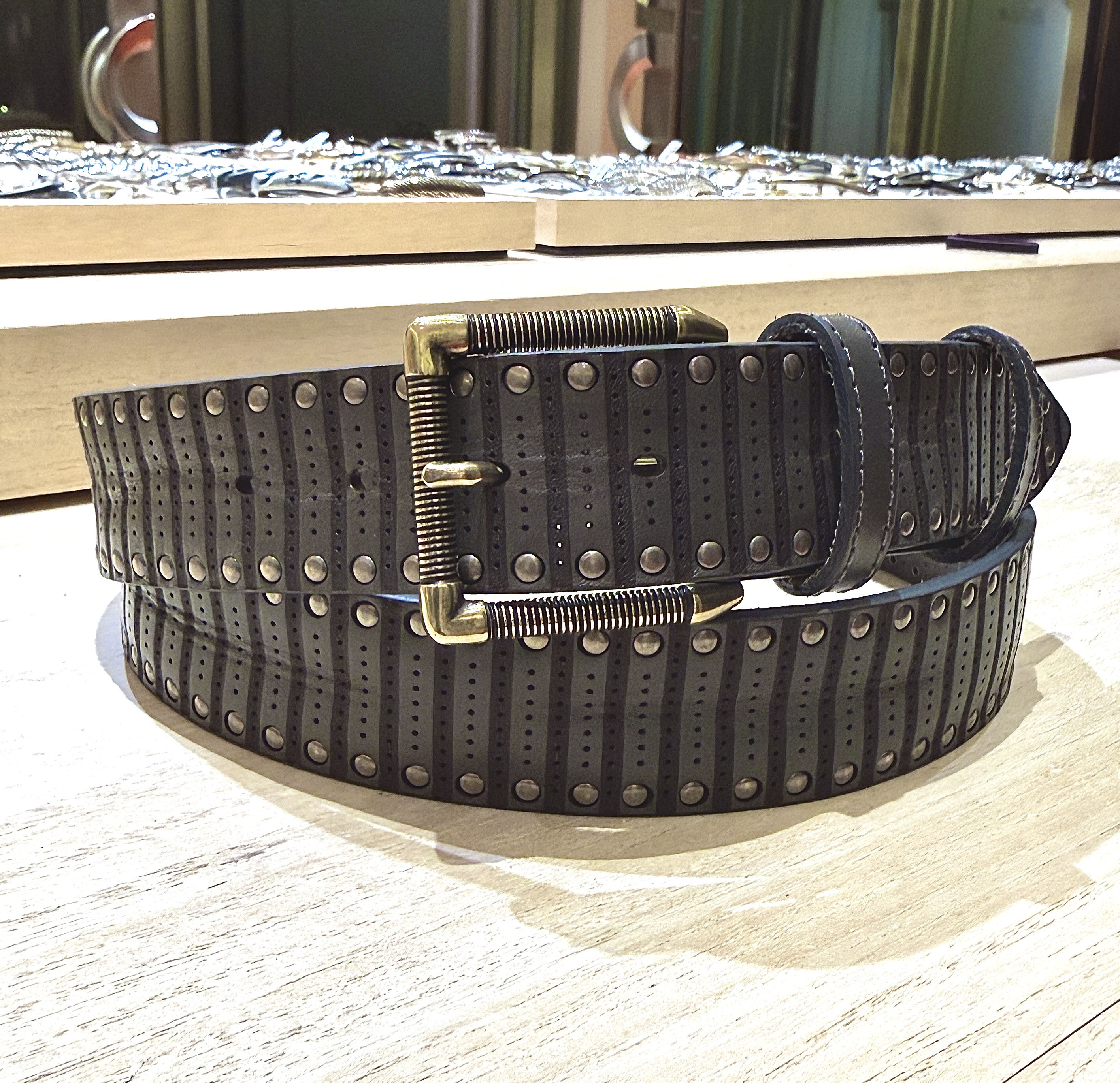 SHAFT STUD GREY