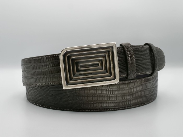 BACALL TE TEG SKORP STEEL
