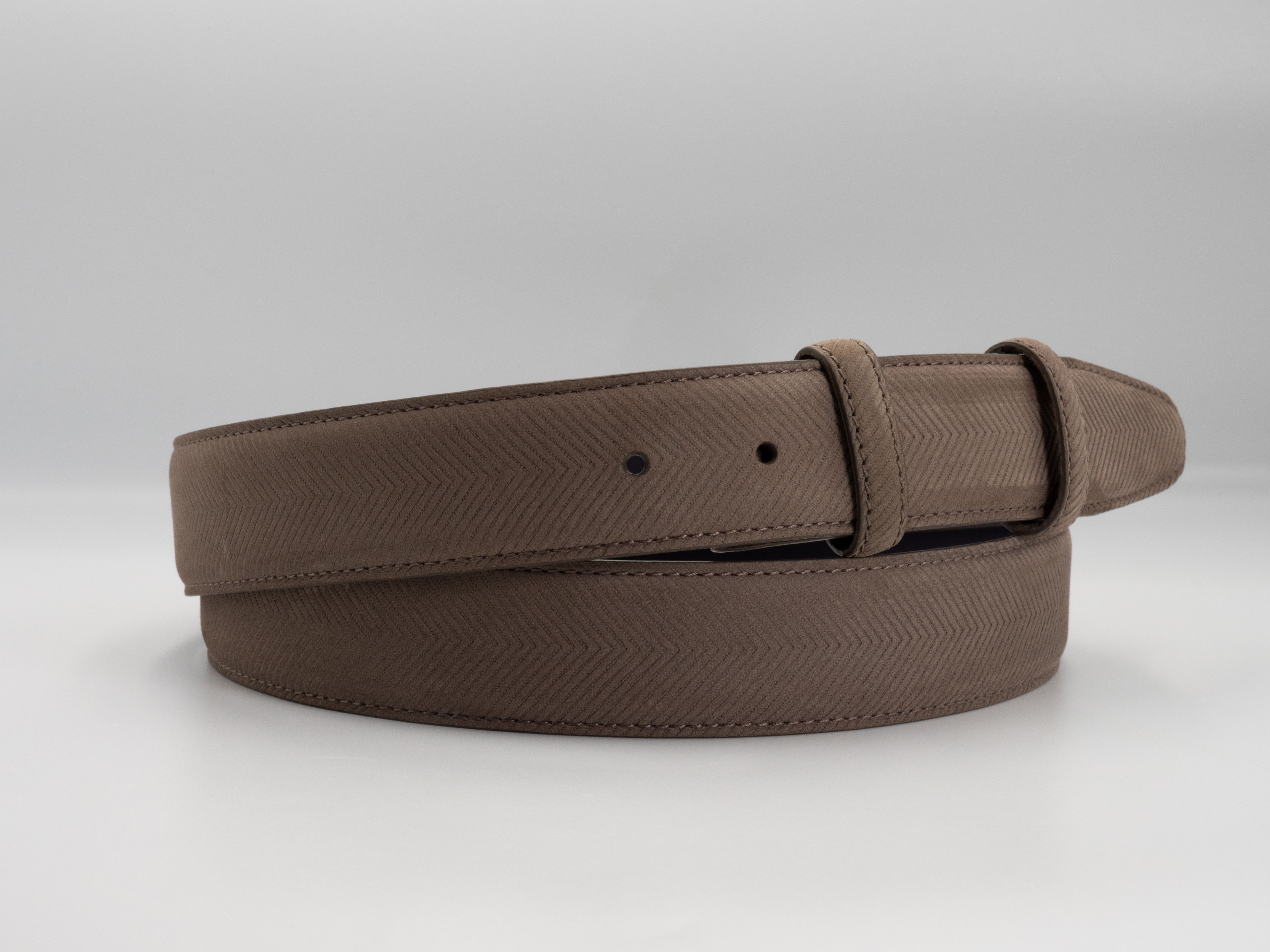 BOGART NUBUCK CHEVRON MOLE