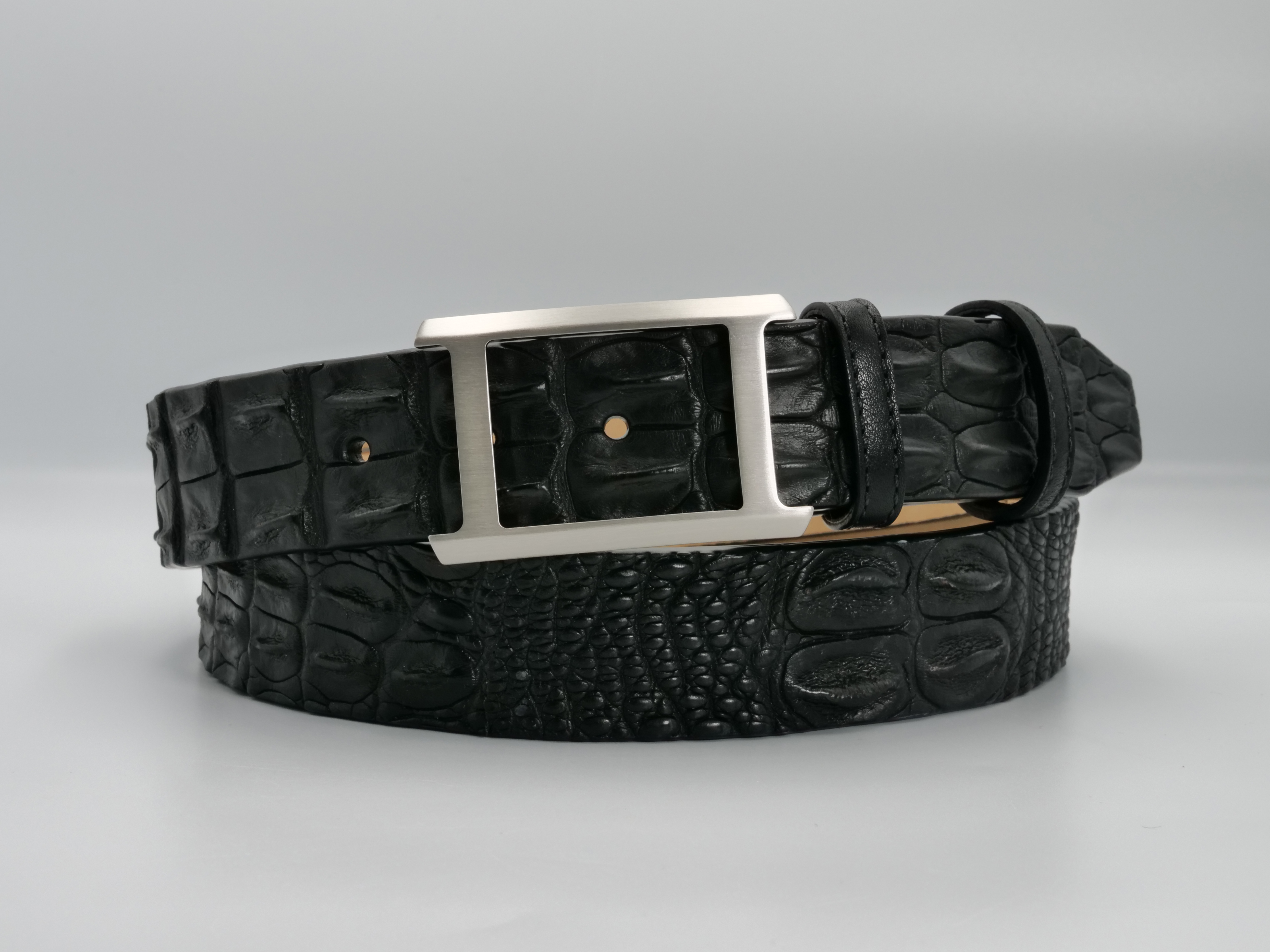 GENUINE SALT WATER CROCODILE BLACK