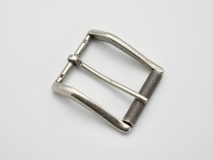 BUCKLE606