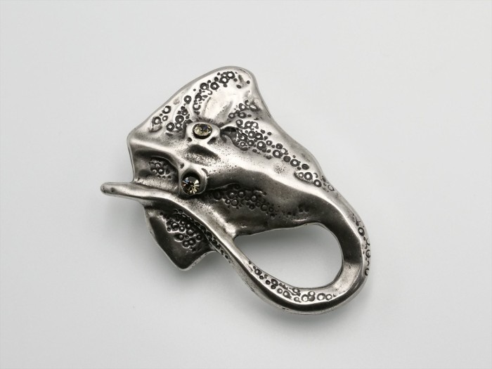 BUCKLE666
