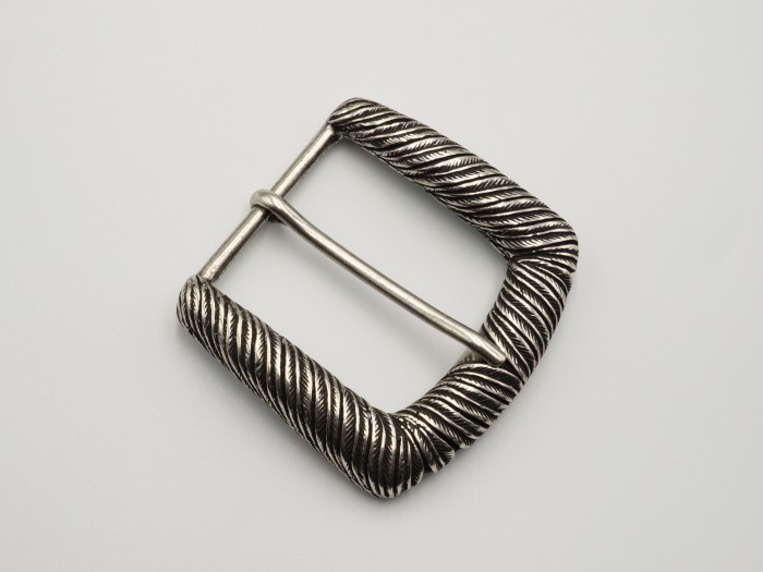 BUCKLE613