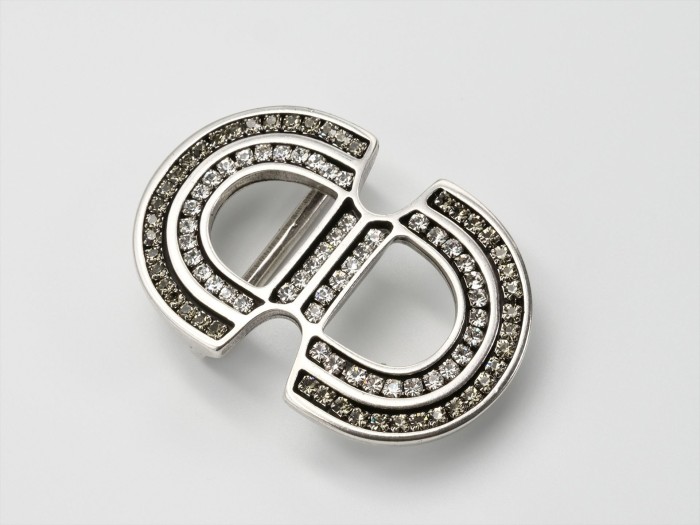 BUCKLE667