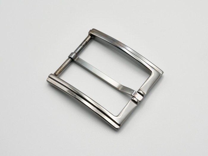 BUCKLE738
