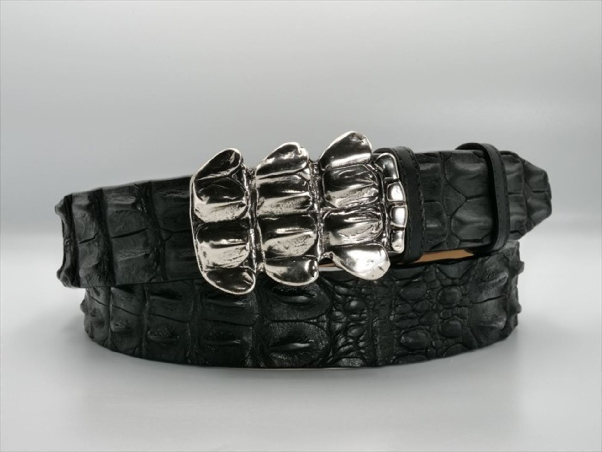 GENUINE POROSUS CROCODILE BLACK