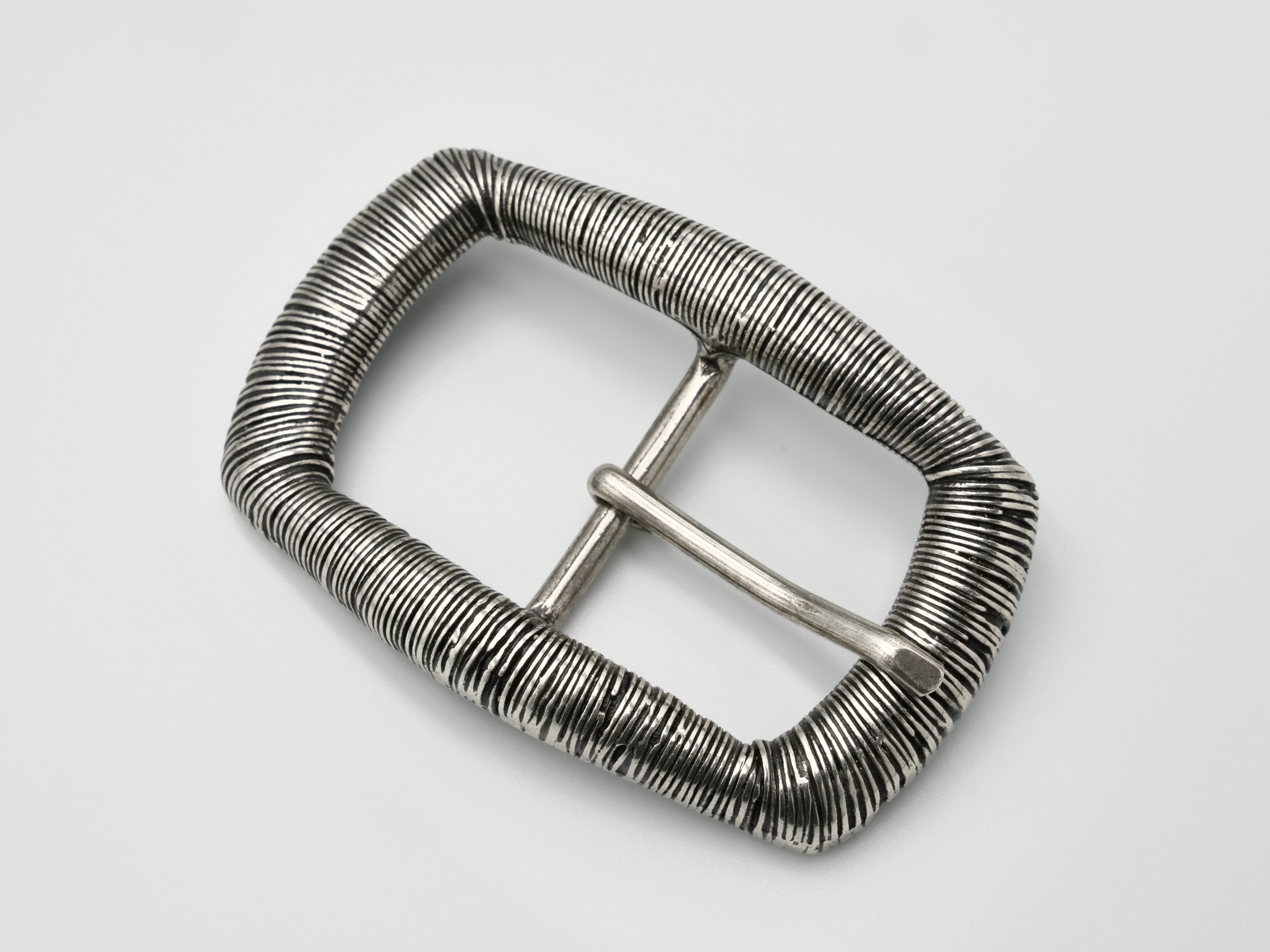 BUCKLE301
