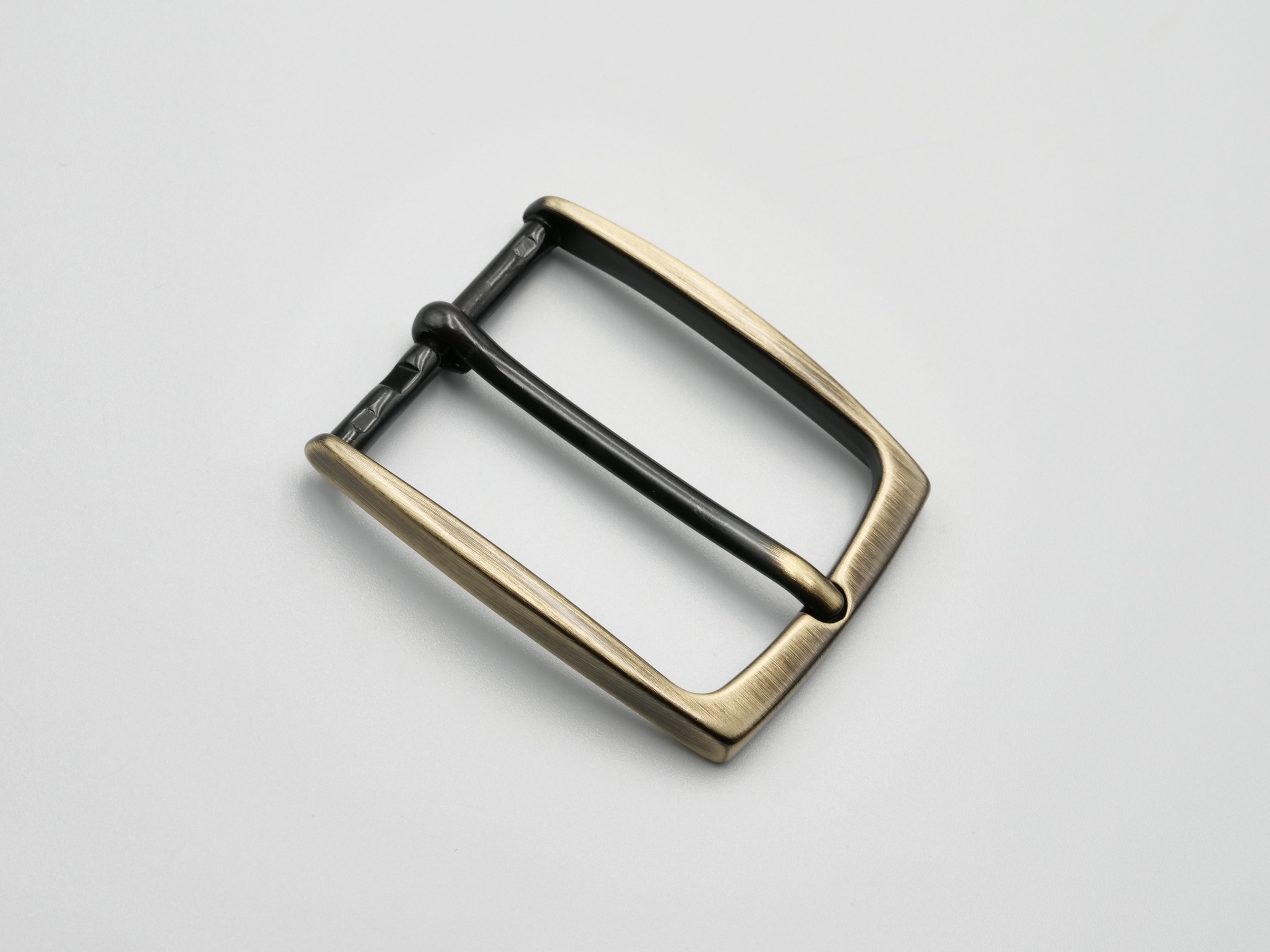BUCKLE403