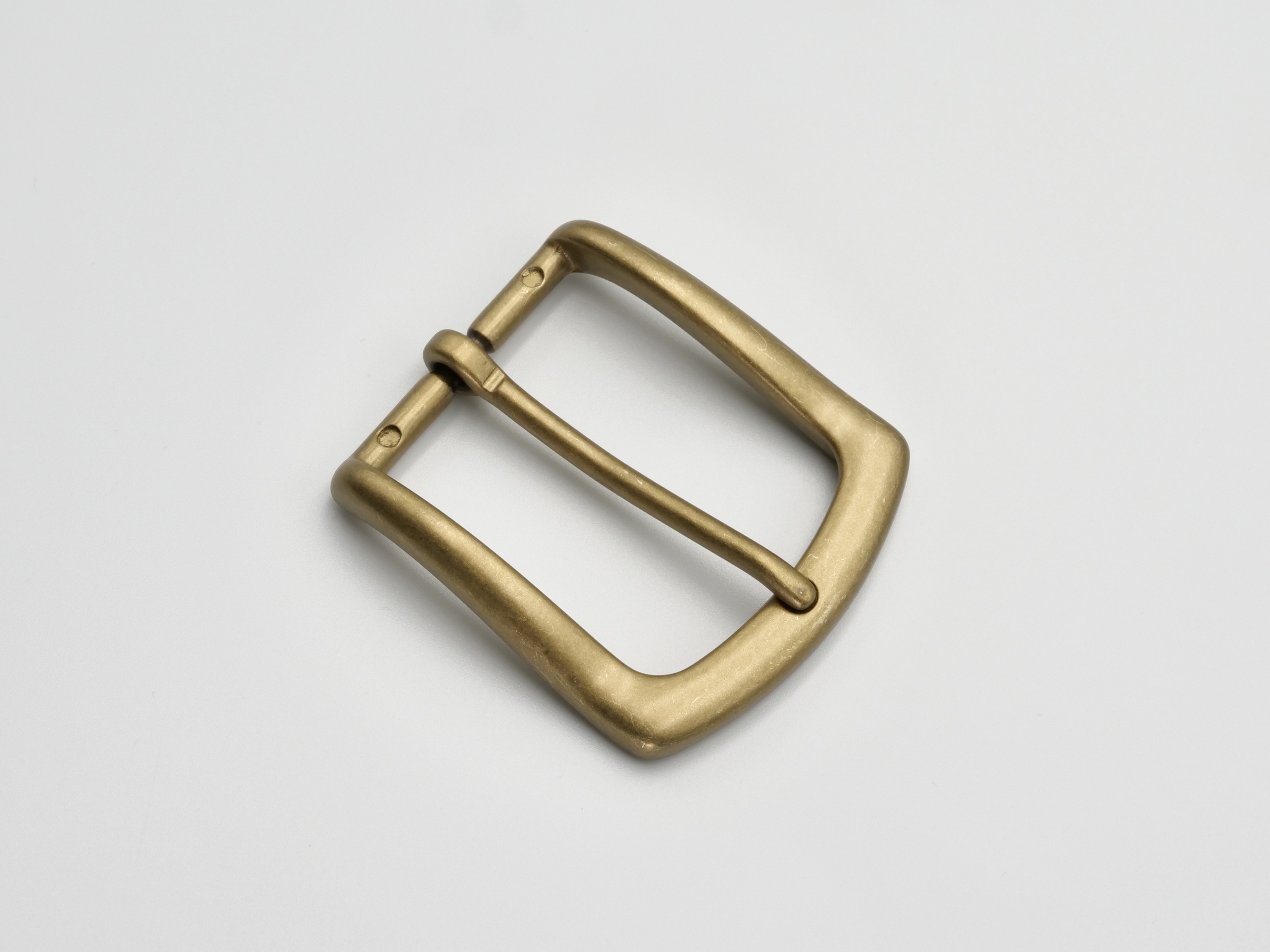 BUCKLE555