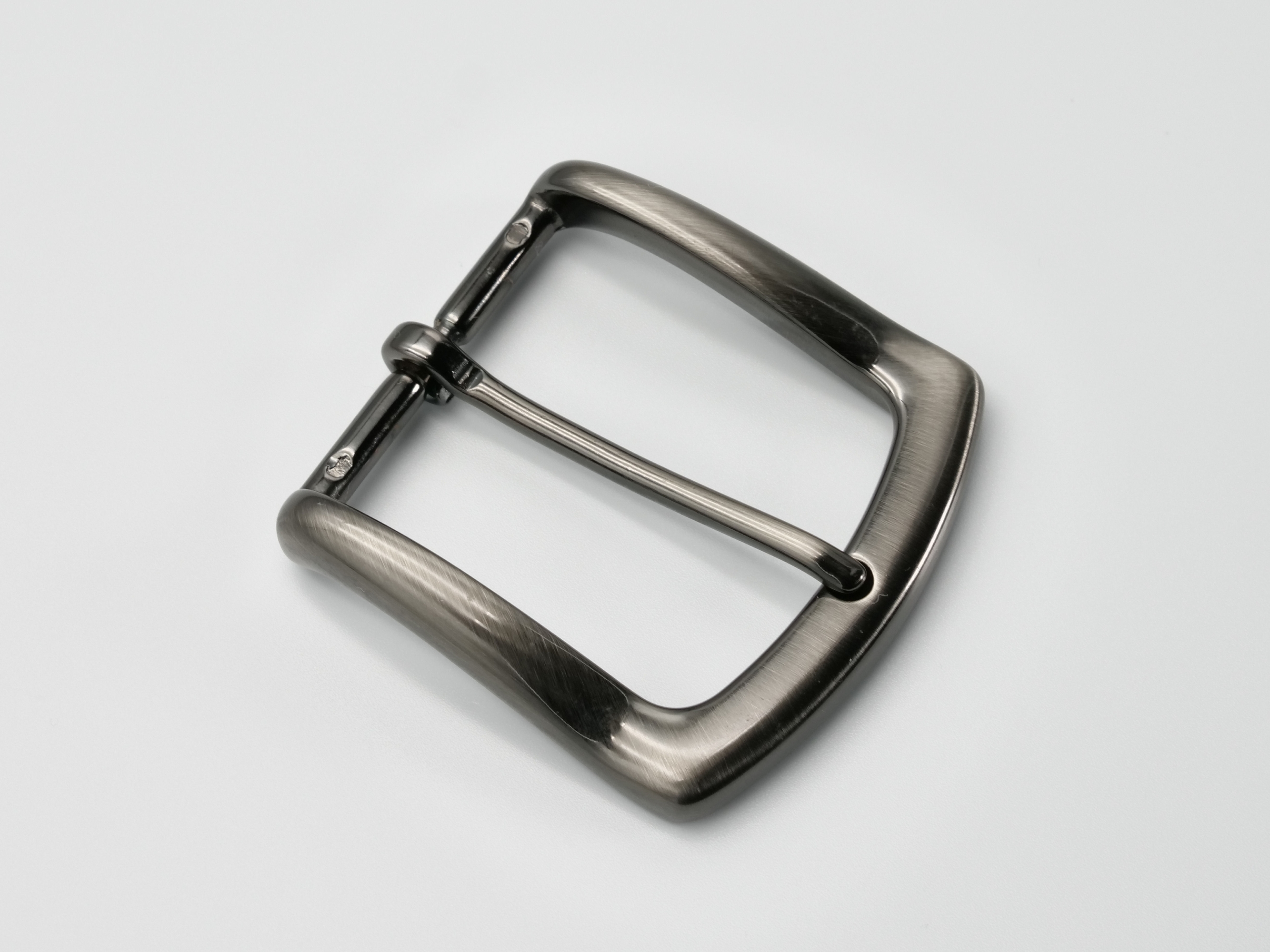 BUCKLE691