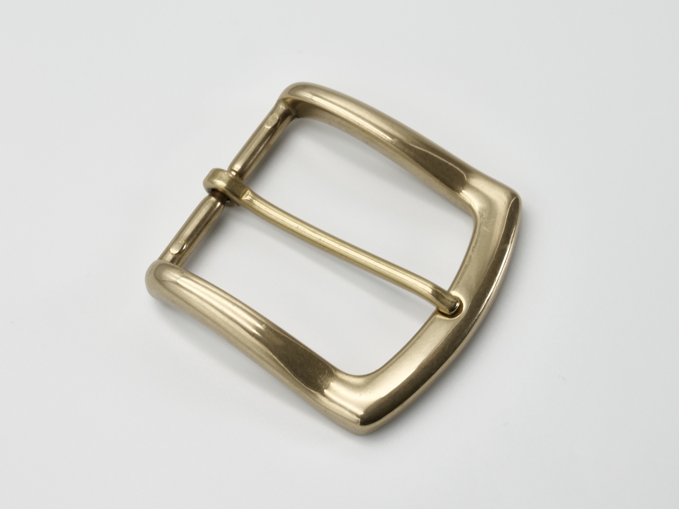 BUCKLE768