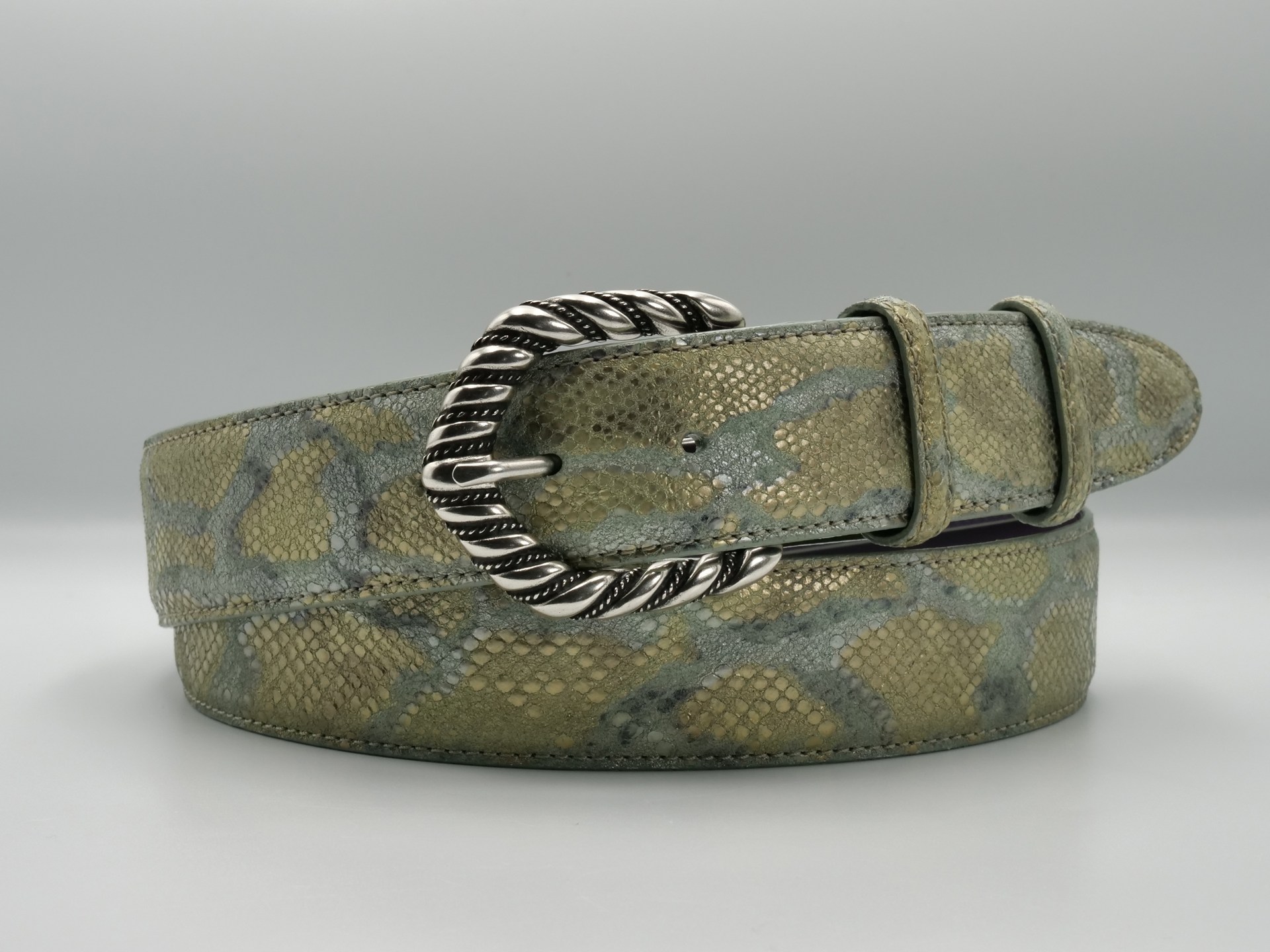 BACALL AFRICHELLA FANTASY PYTHON MATCHA