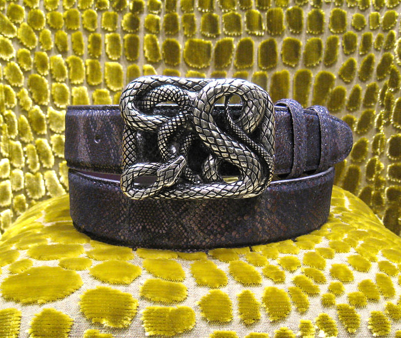 驚愕の新作ロックパイソン。