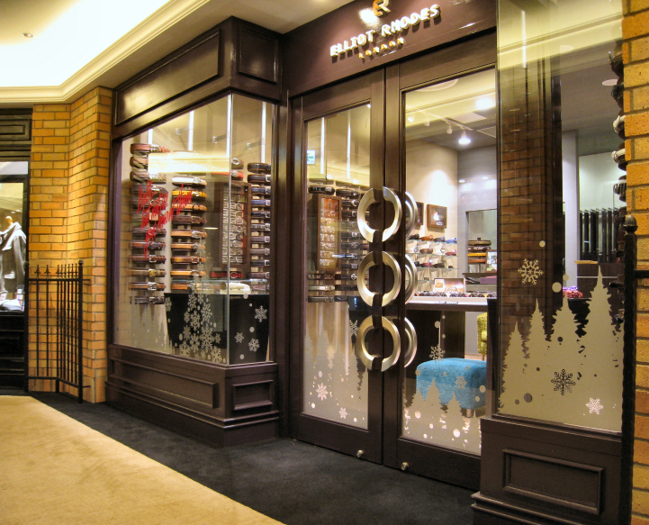 エリオットローズロンドンハービスプラザ店　クリスマスデコレーション