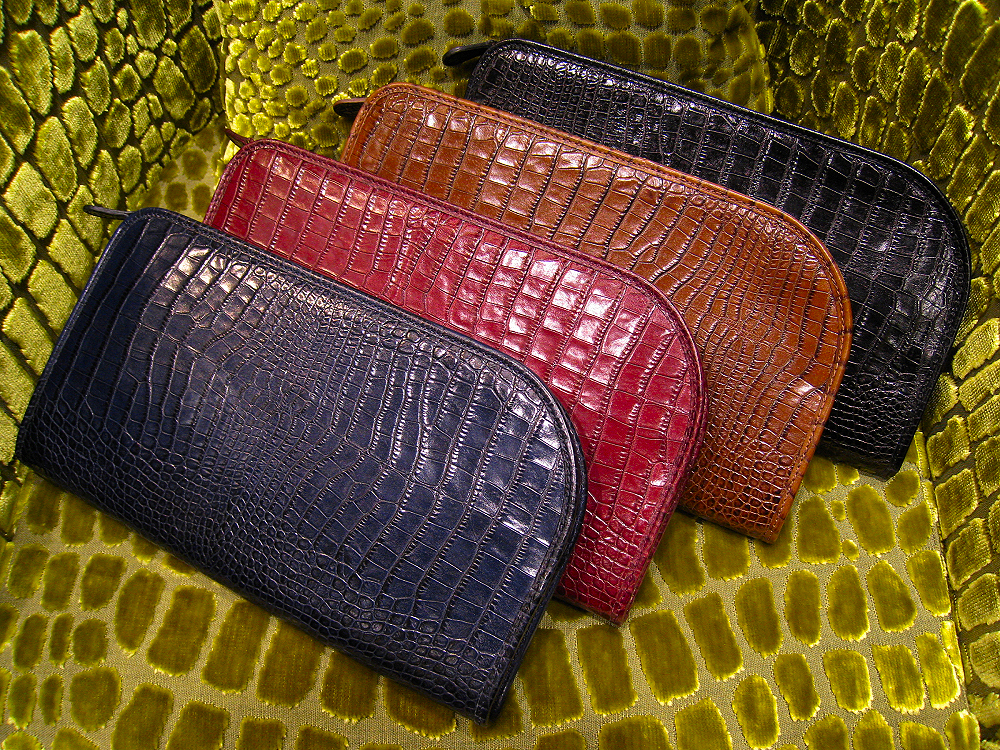 クラッチバック