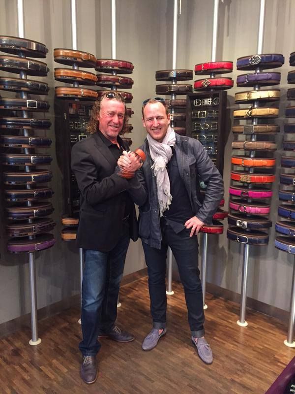 4a0aa88eb9ebff5b0bd68dafbd885a24