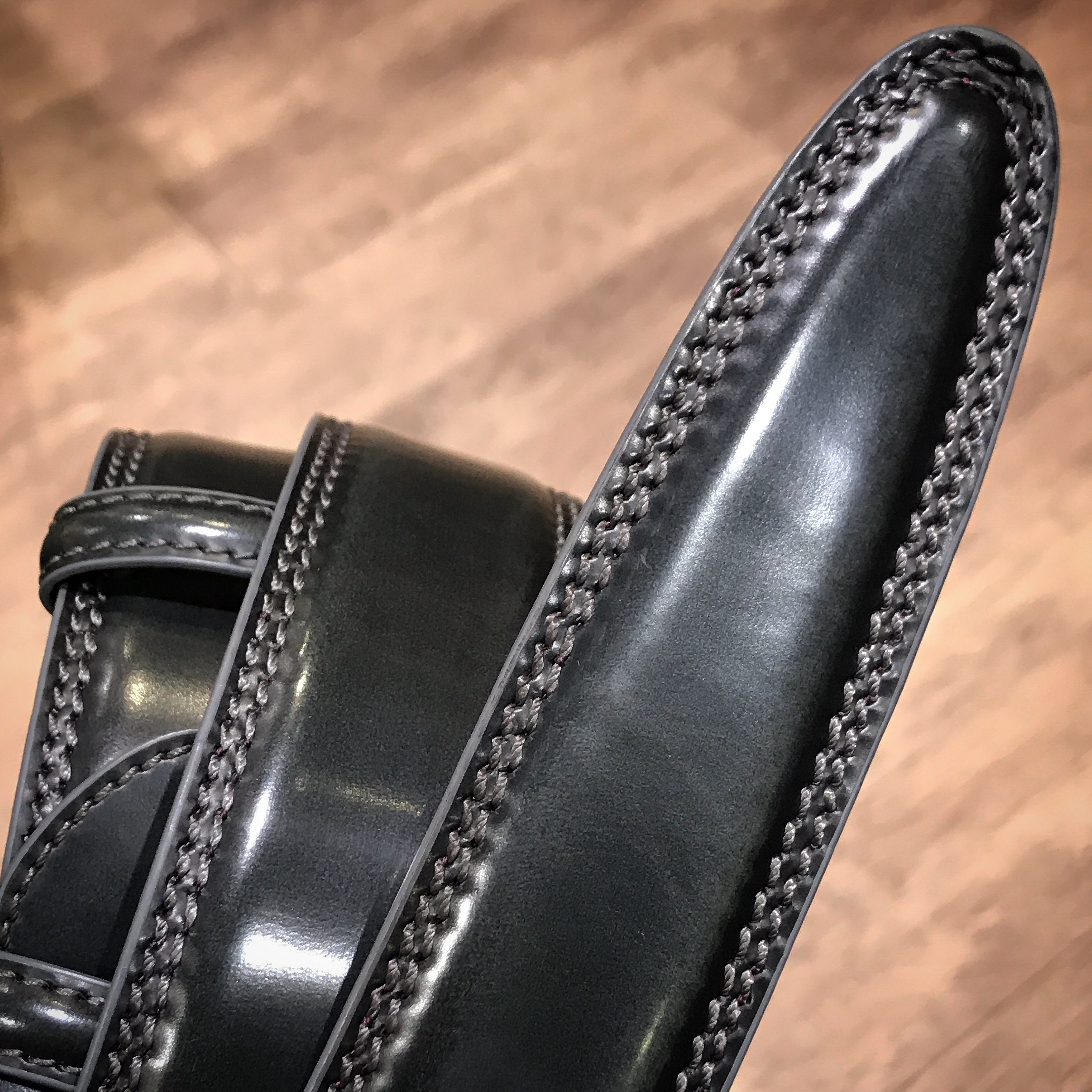 エリオットローズロンドン40mmグレーストラップ