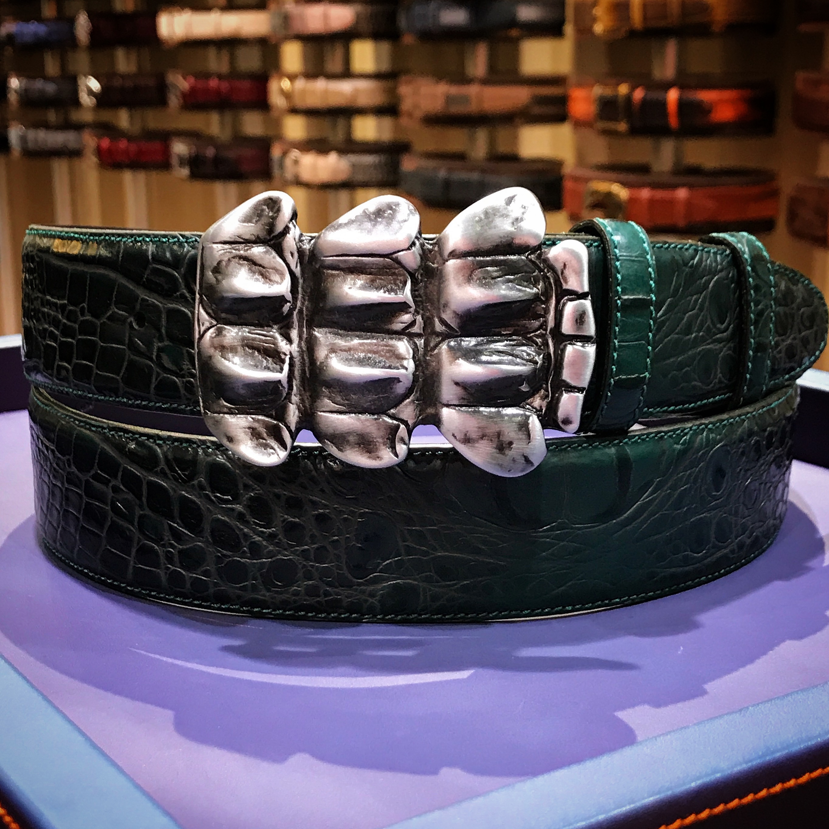 秋冬新作コレクションが入荷開始です