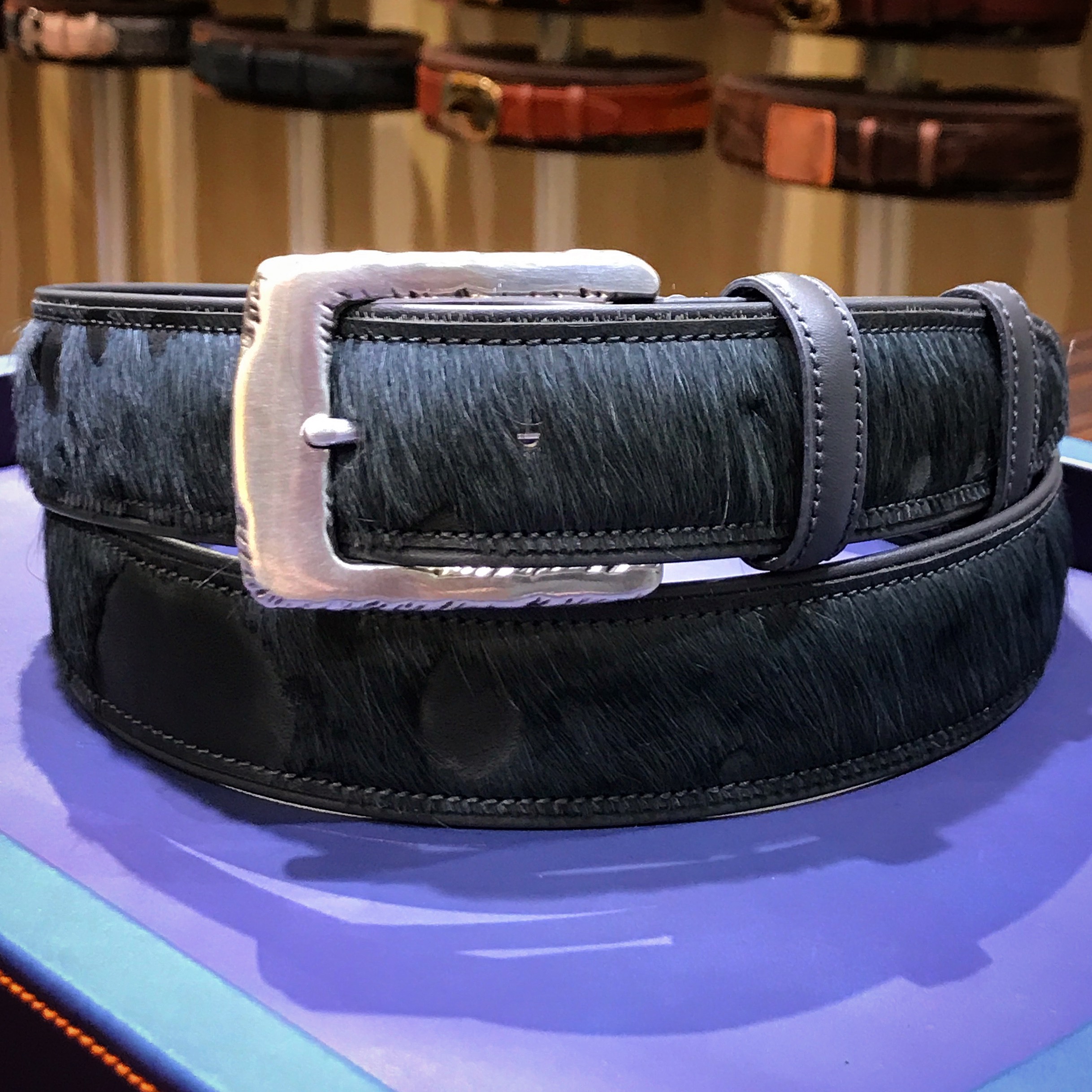 注目の新作ポニーヘアーストラップ入荷です