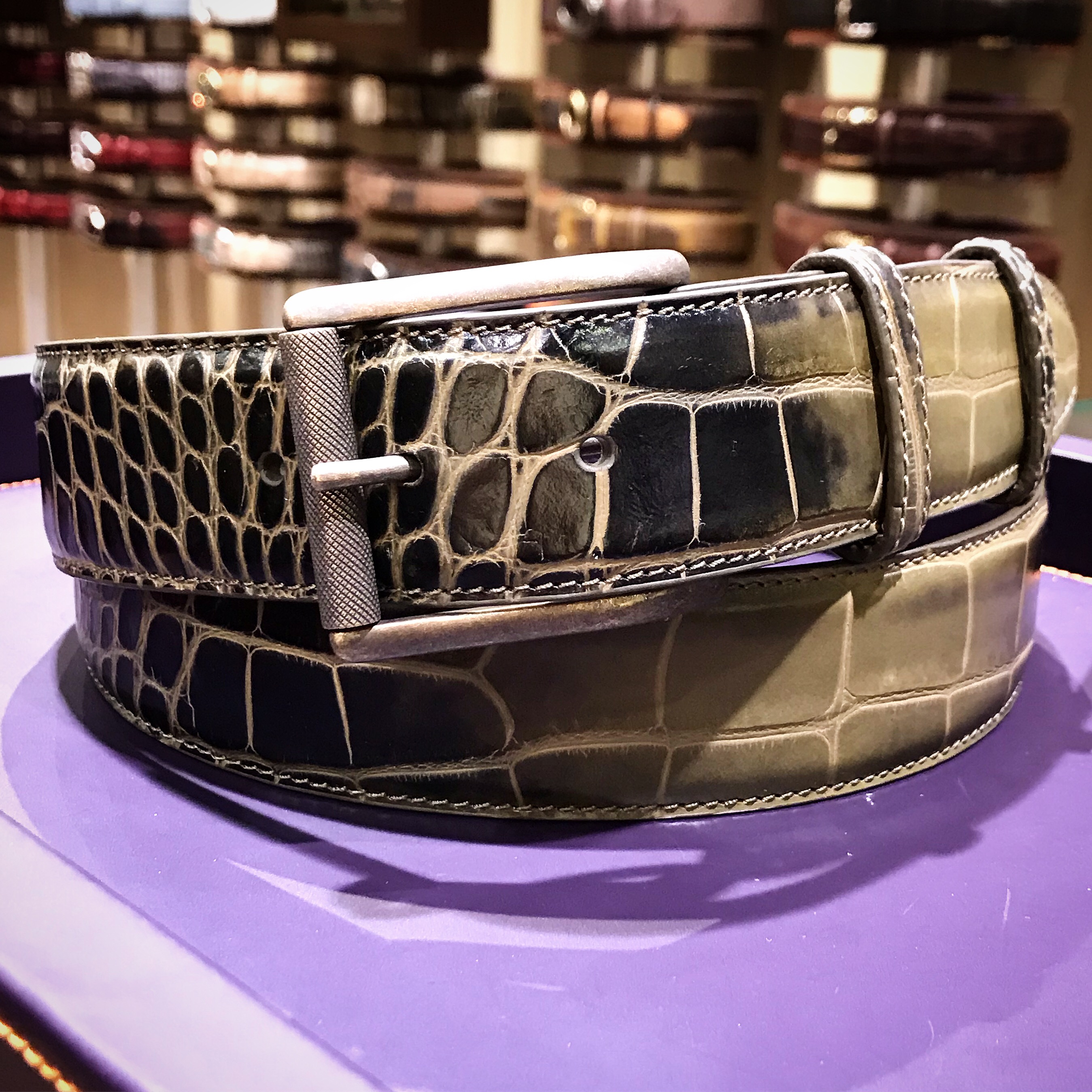 エリオットローズロンドン・カーキ40mm