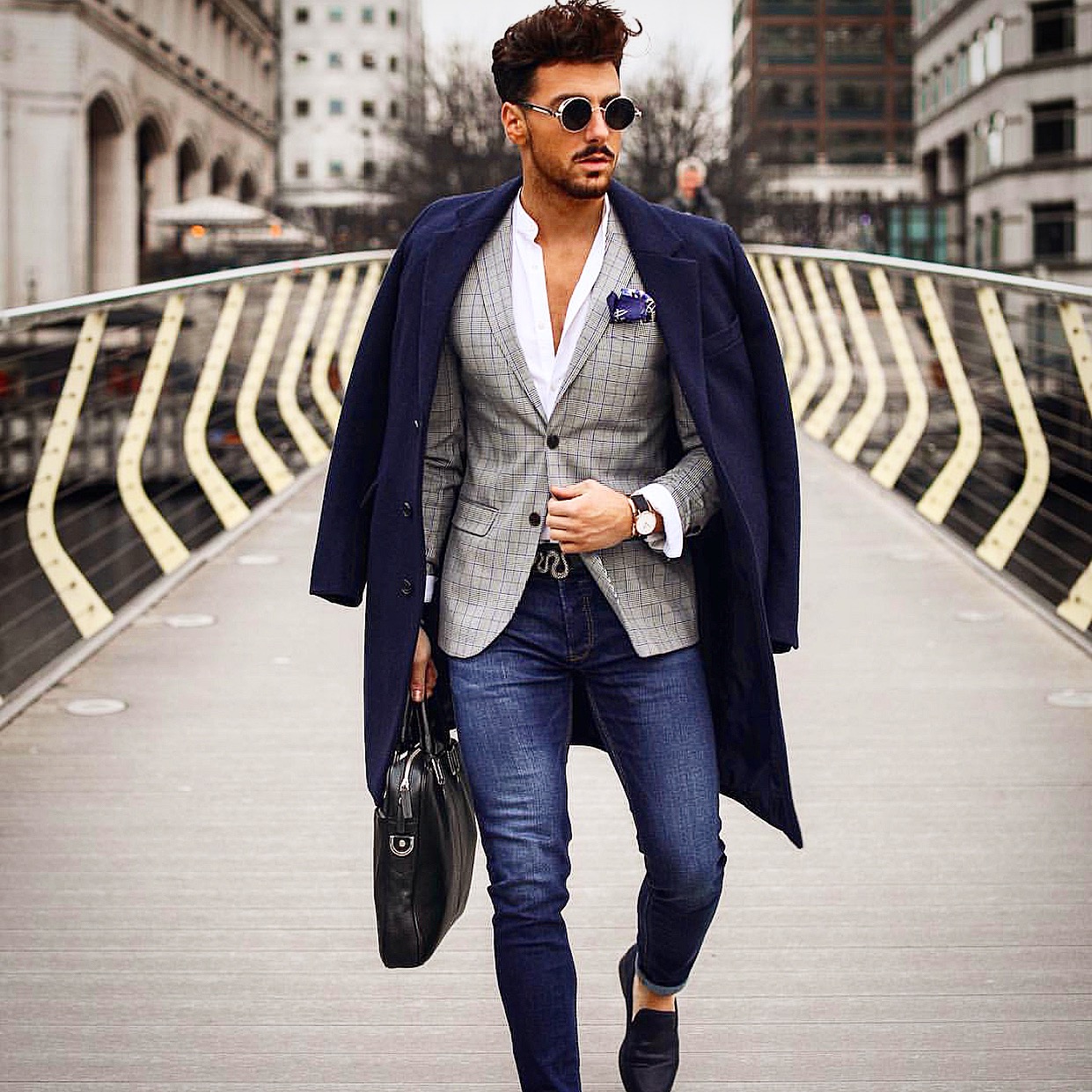 ELLIOT RHODES LONDON STYLE