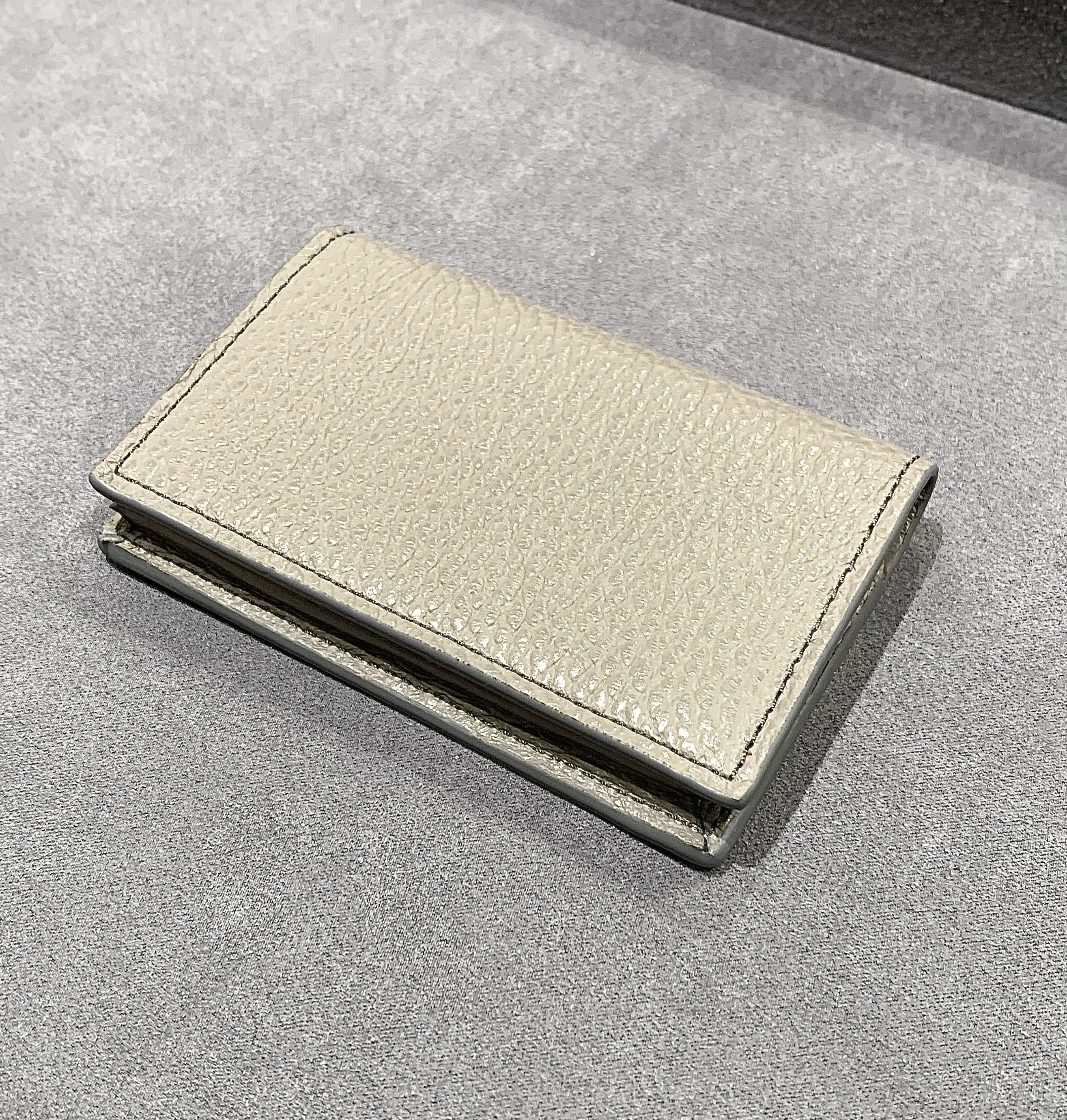 ELLIOT RHODES LONDON ACCESSORY COLLECTION