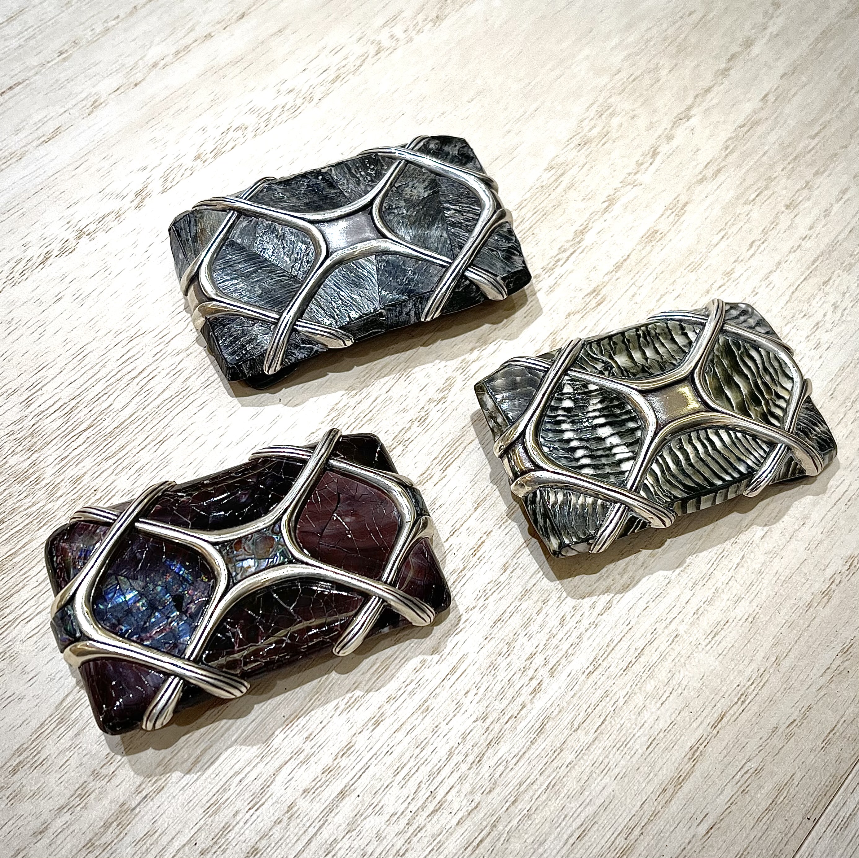 ELLIOT RHODES LONDON SELL BUCKLE