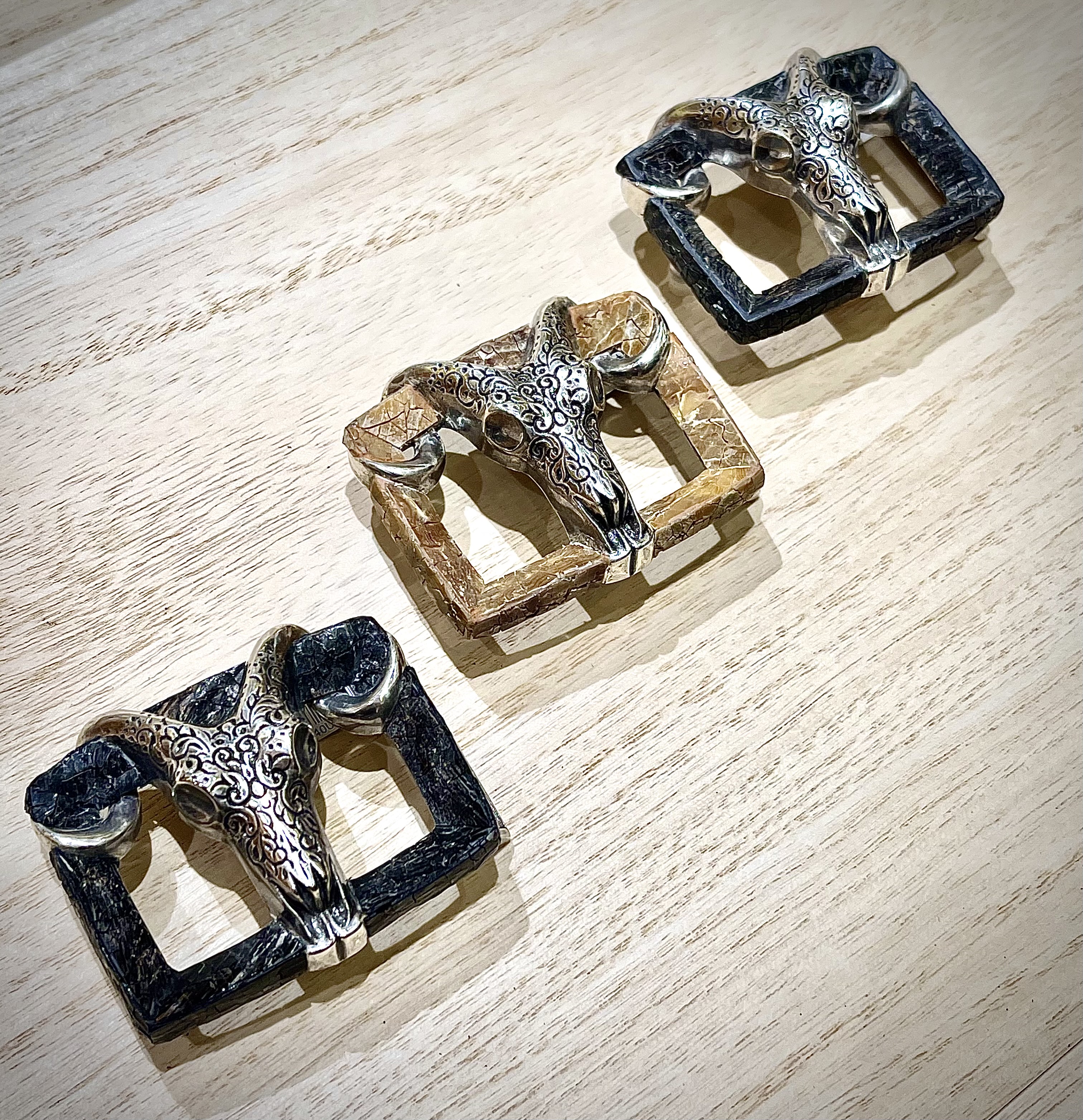 MOTHER OF PEARL 数量限定バックル入荷