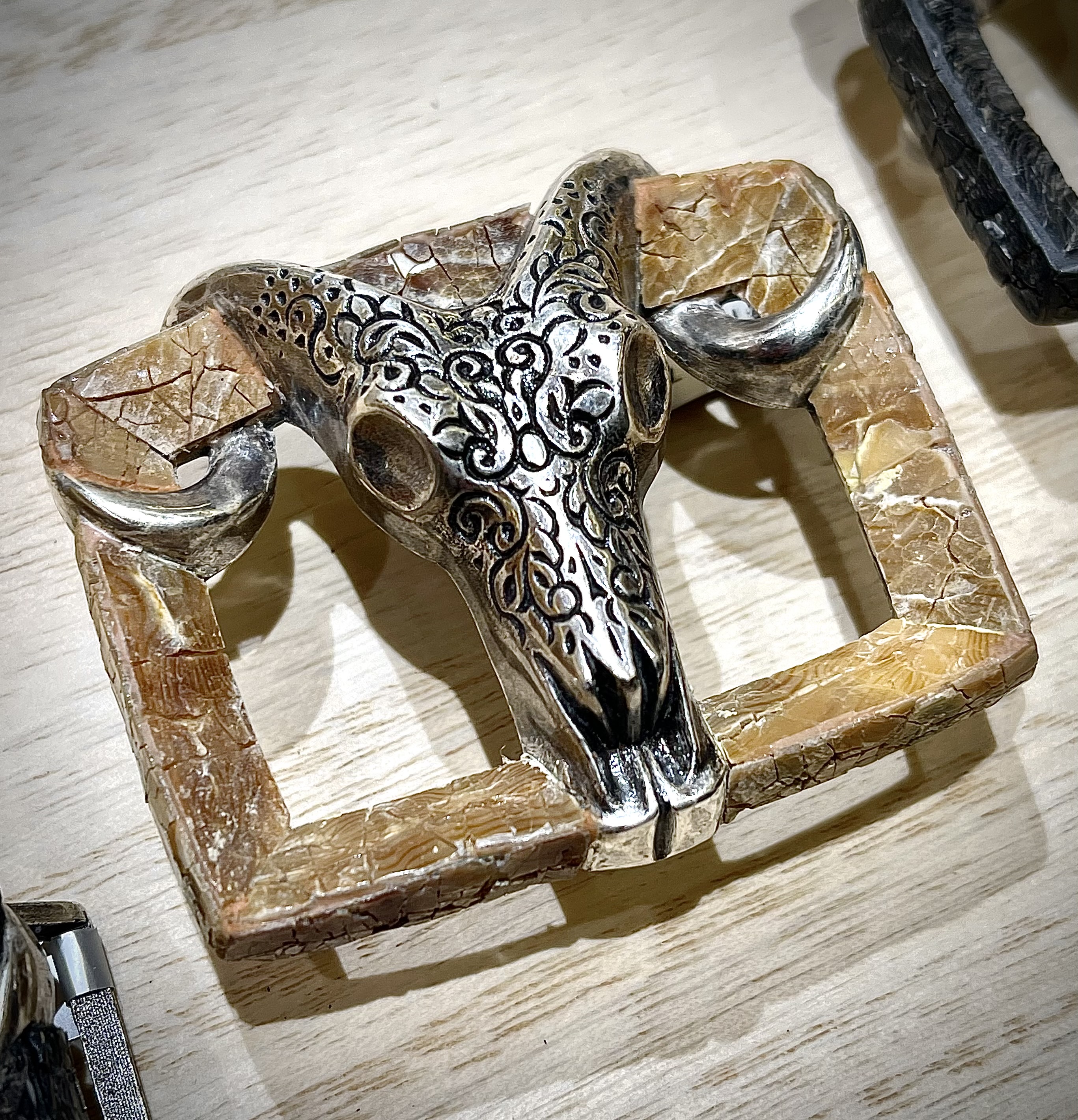 ELLIOT RHODES LONDON SELL BUCKLE