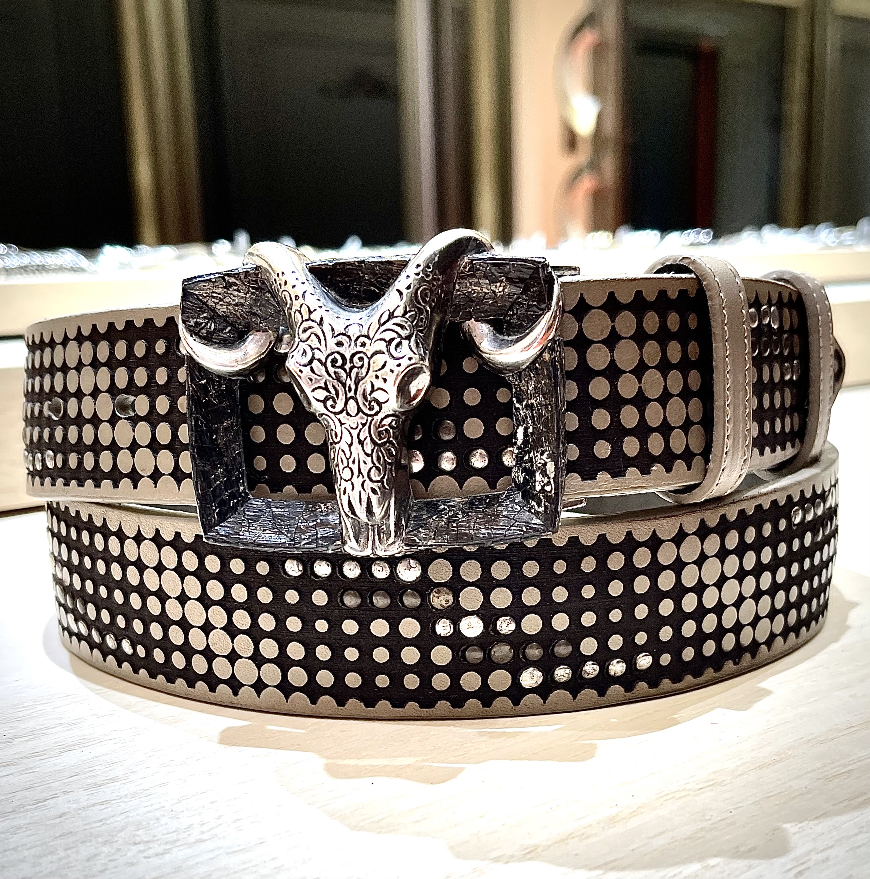 ELLIOT RHODES LONDON SELL BUCKLE