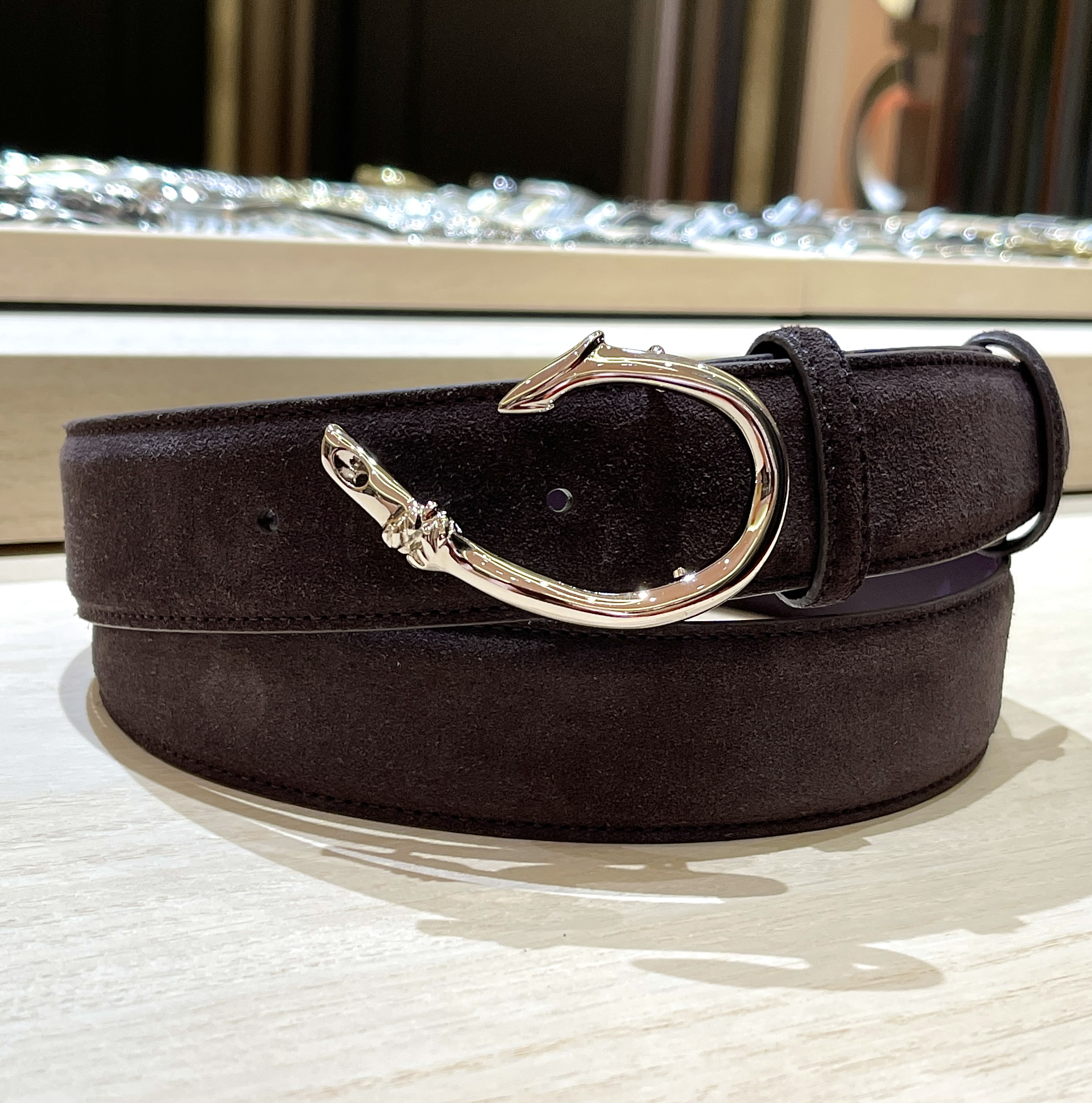 ELLIOT RHODES LONDON NEW SUEDE 40mm