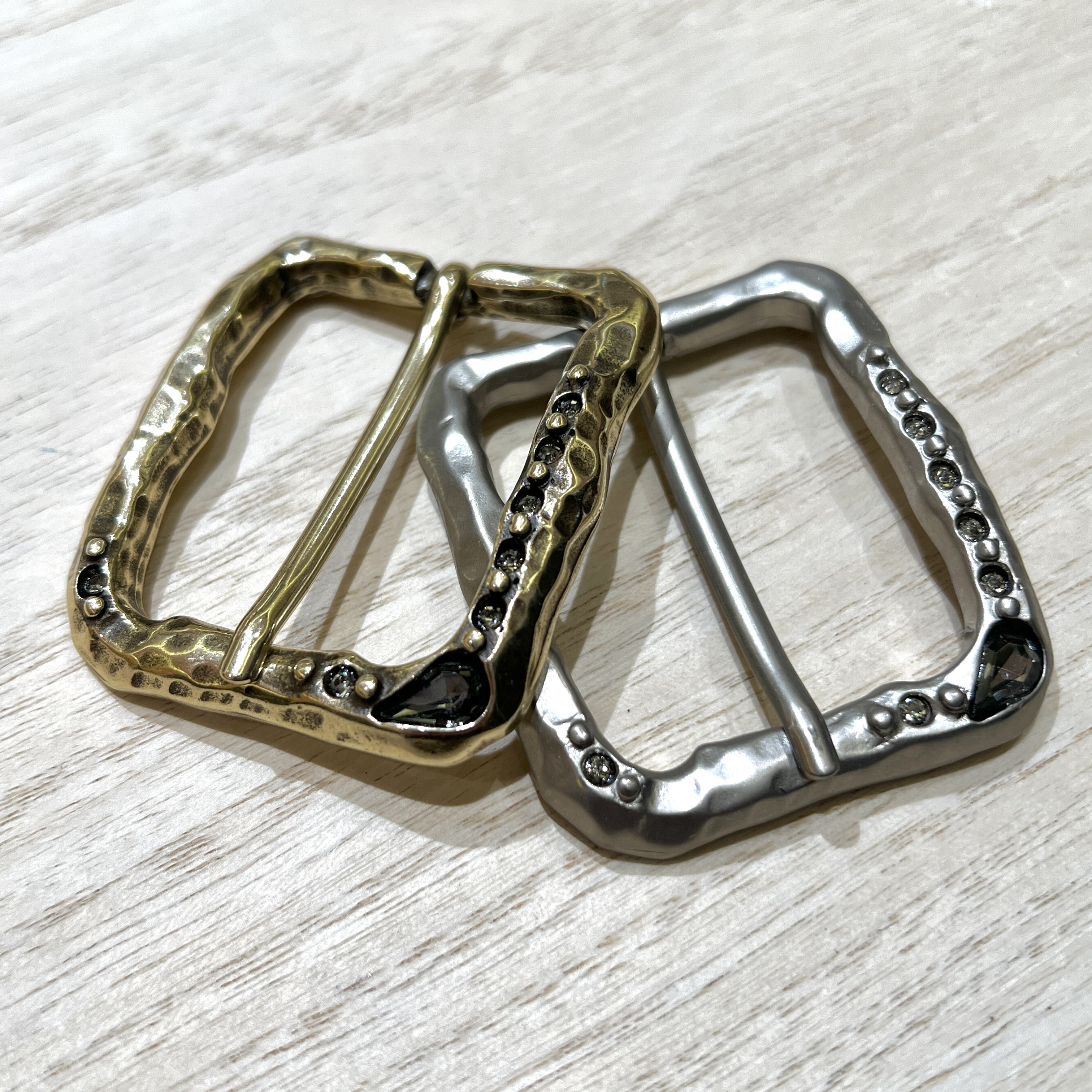 クリスタルスタイリッシュバックル40mm