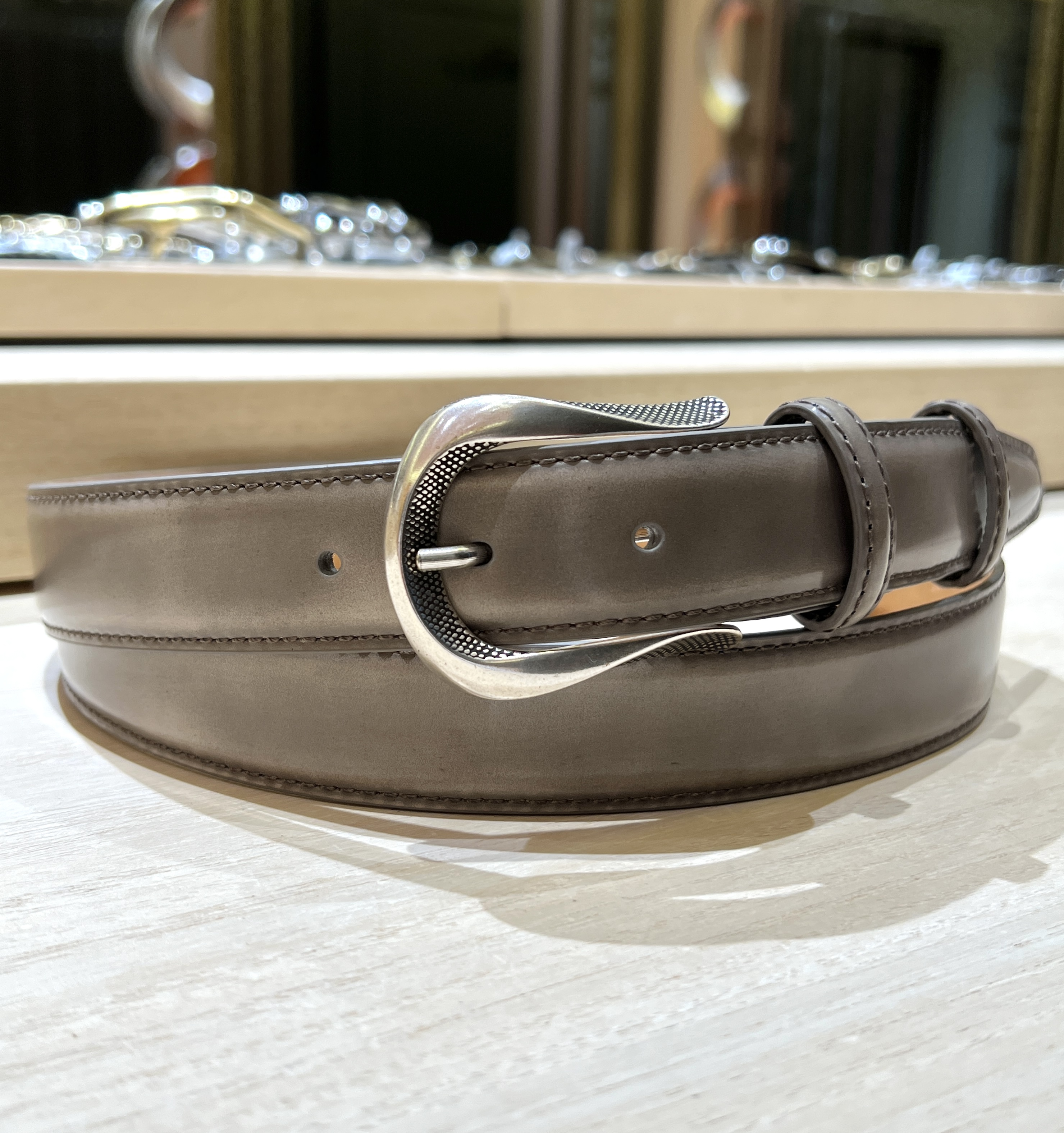 BLUSHED CORDOVAN 30mn