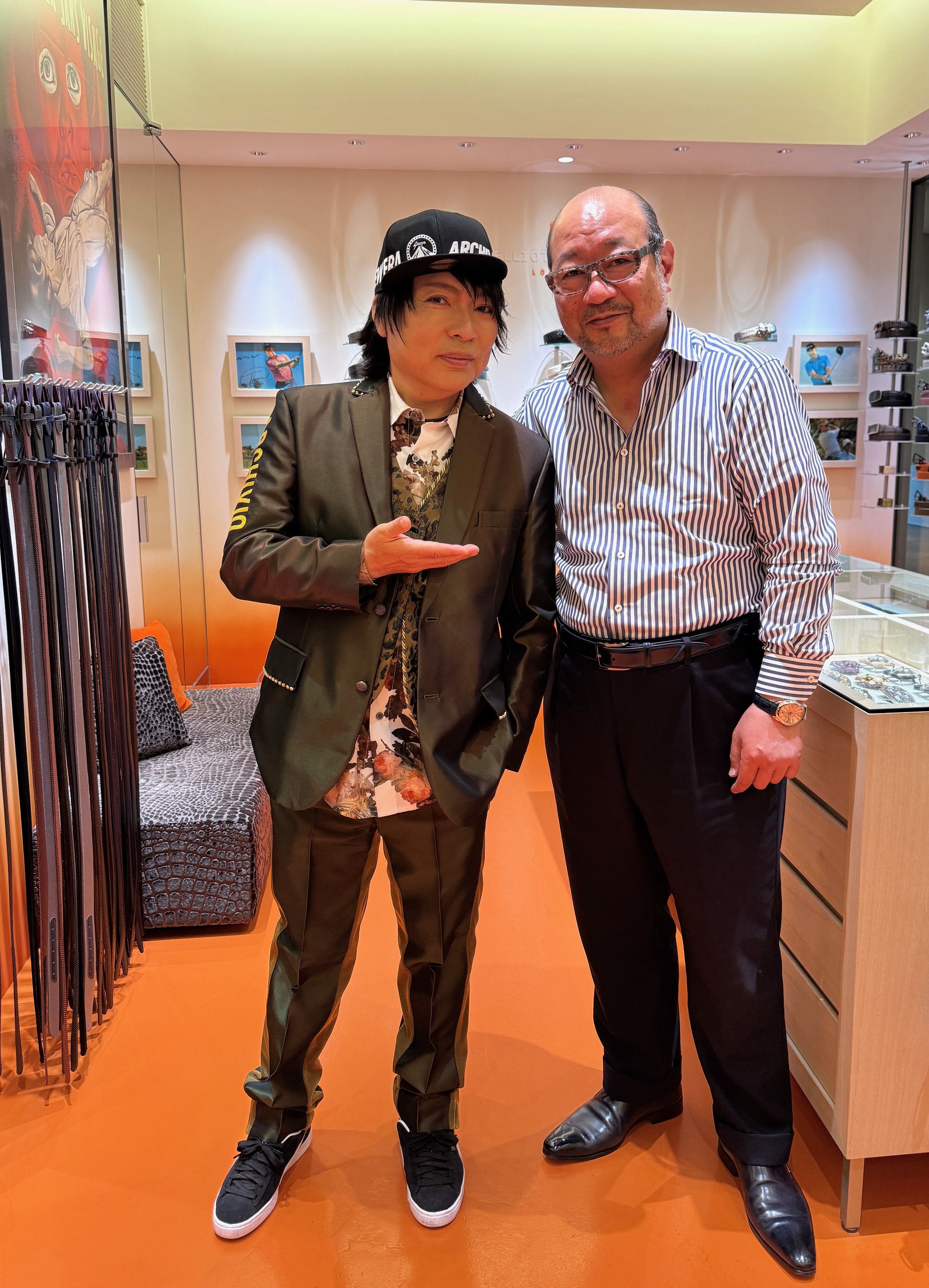 LUNA SEAのドラマー・真矢さんにご購入いただきました。