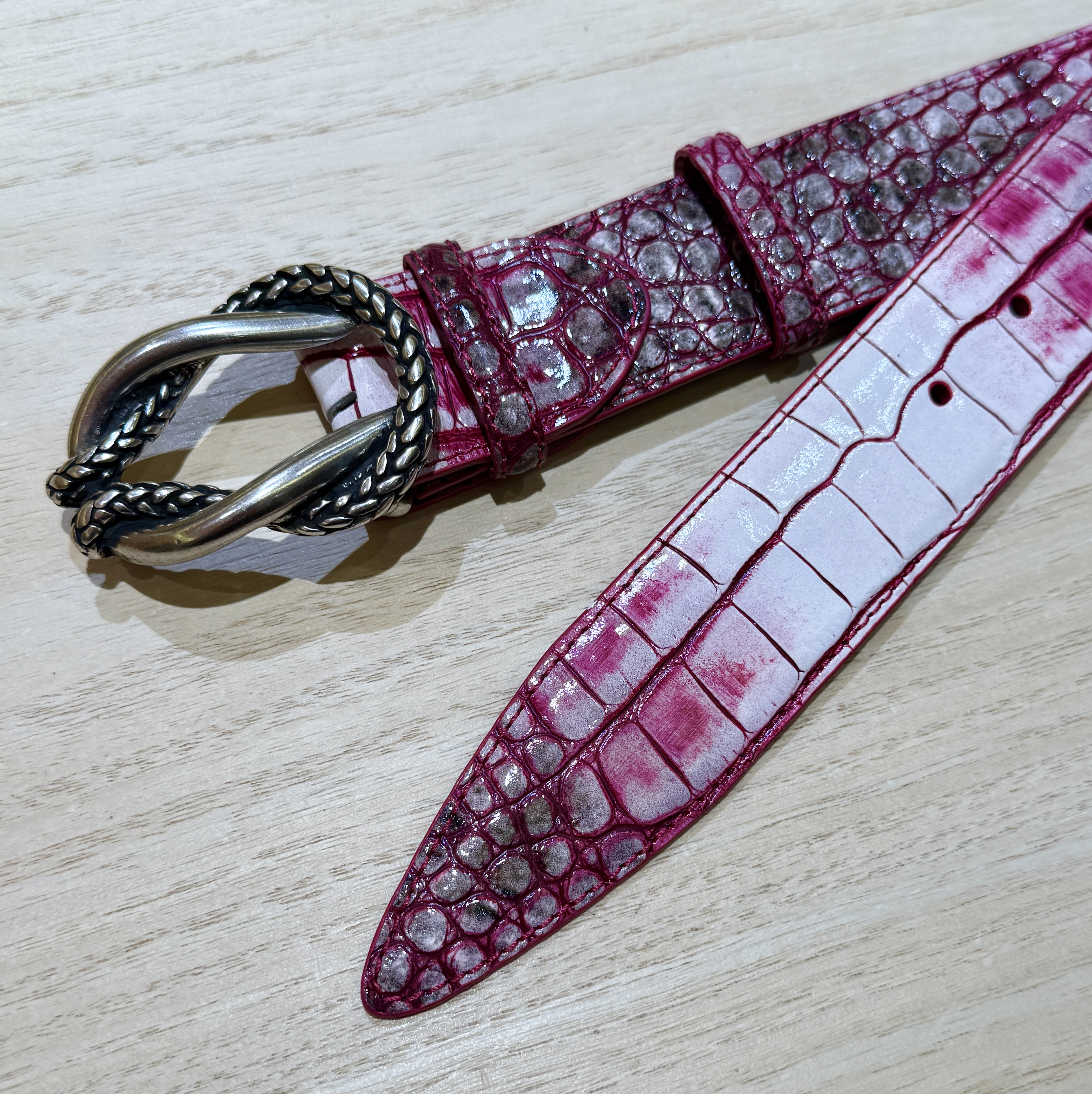 デニムベルトの王道”BACALL COCCO CYCLOS PINK”